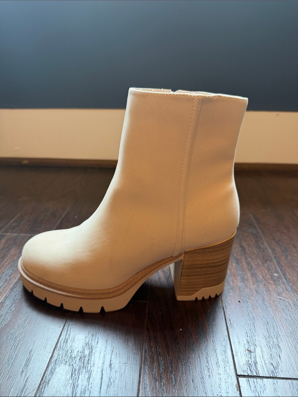 MIA Beige Block Heel Ankle Boots with Side Zip SIZE 7.5 - Picture 2 of 4